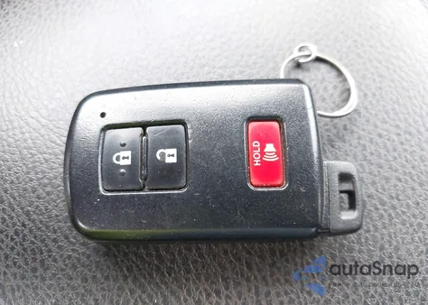 2016 Toyota Tacoma Trd Off Road z USA, uszkodzony, nr VIN 5TFSZ5AN8GX009620